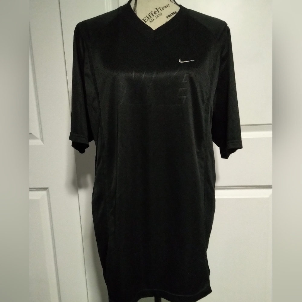 Men's Nike Short Sleeve Shirt